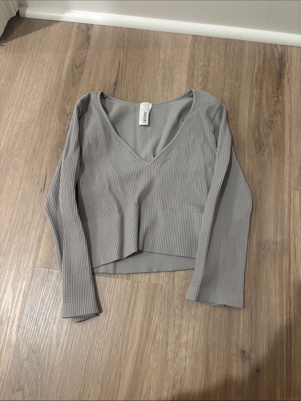 Nikibiki Ribbed V-Neck Long Sleeve Top in Light Gray